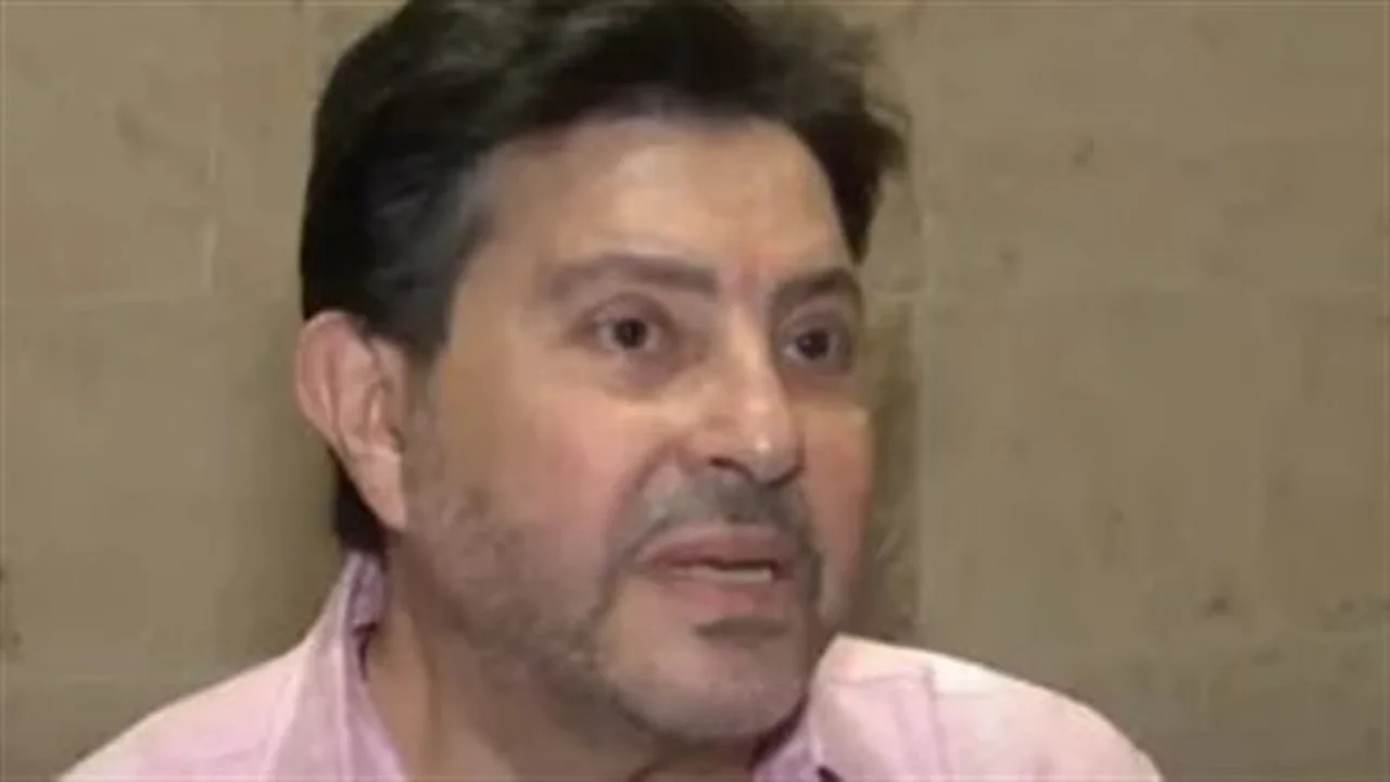 حقيقة متداولة.. تفاصيل الحالة الصحية للفنان هاني شاكر بعد تصدره التريند اليوم